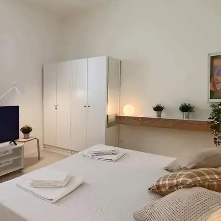 Sahi - Maroncelli 15 Appartamento Milano